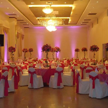Hotel Emperador Амбато Экстерьер фото