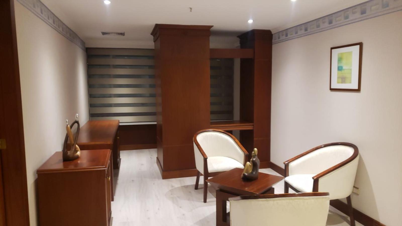 Hotel Emperador Амбато Экстерьер фото