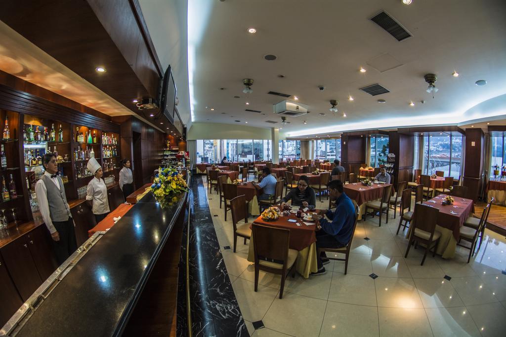 Hotel Emperador Амбато Экстерьер фото