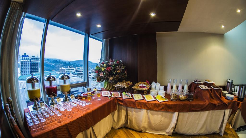 Hotel Emperador Амбато Экстерьер фото